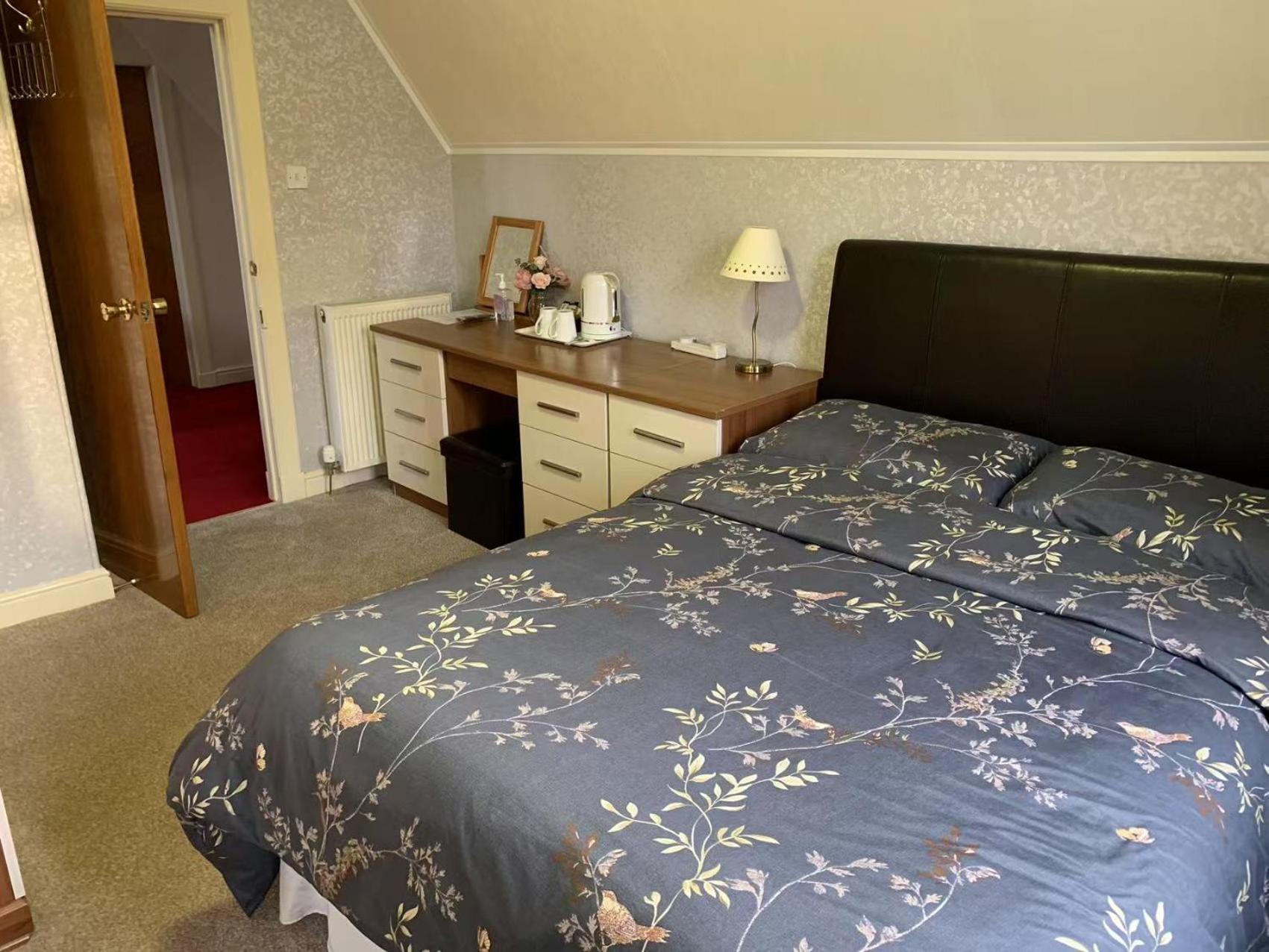 Hillhouse Otel Edinburgh Dış mekan fotoğraf